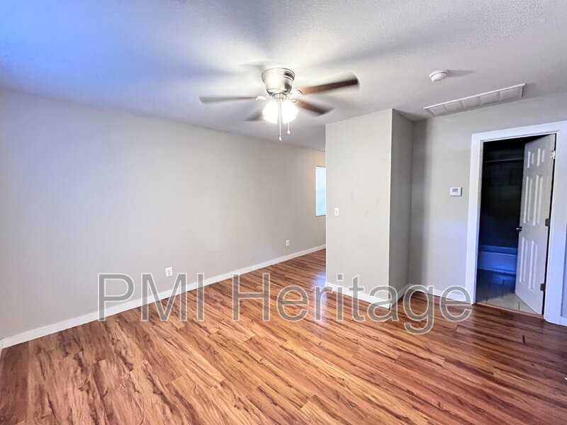Fayetteville Condo: 103 W Martin Luther King Jr Blvd