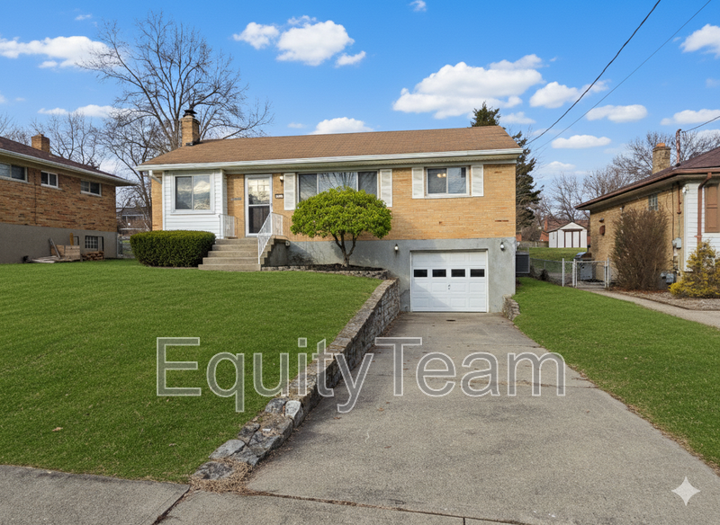 Cincinnati House: 5462 Joey Terrace