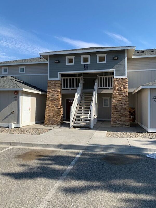 Pasco Condo: 6405B Chapel Hill Blvd.