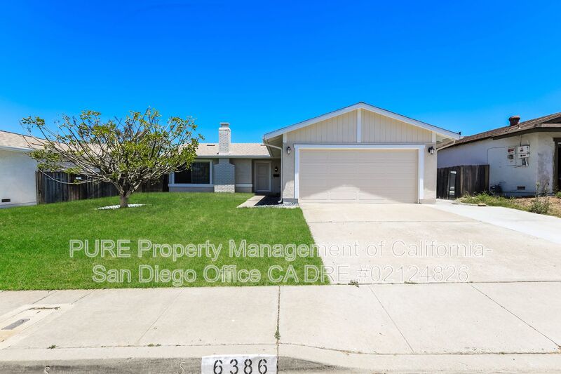 San Diego House: 6386 Amberly St