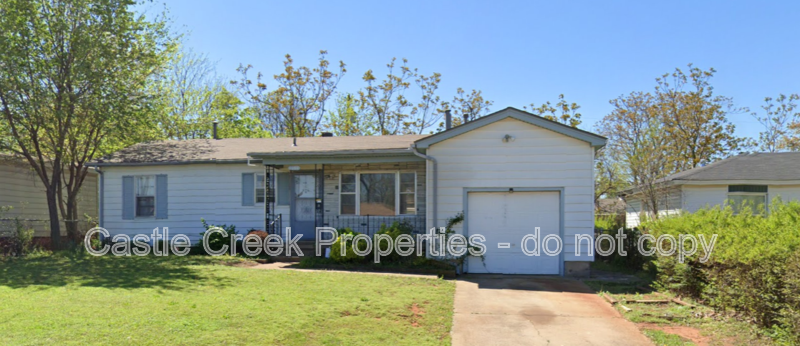 Midwest City House: 1104 Hickory Lane