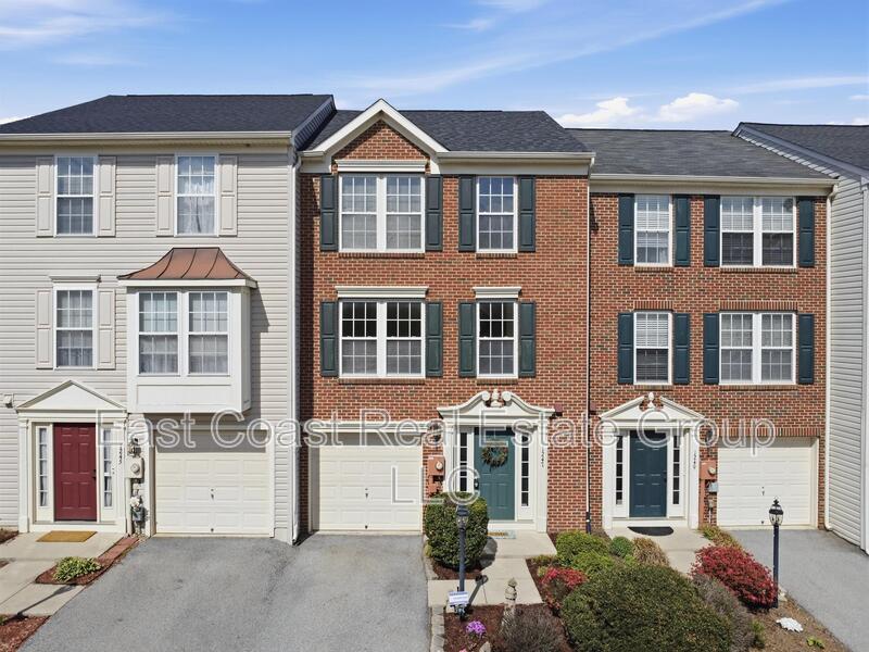 Ranson Townhome: 1247 Mare St