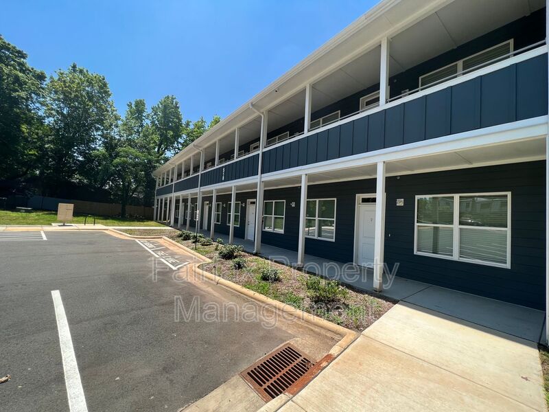 Durham Condo: 518 Boone St