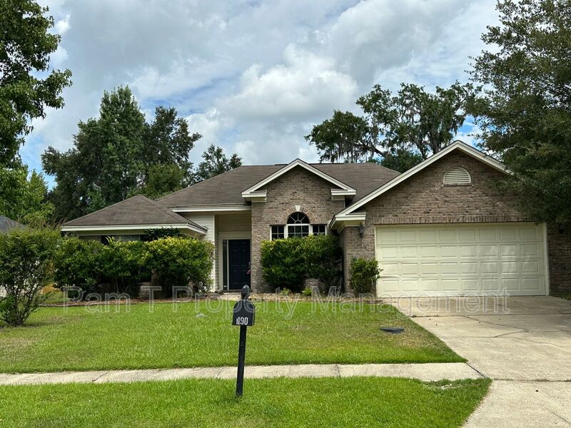 Savannah House: 190 Salt Landing Cir