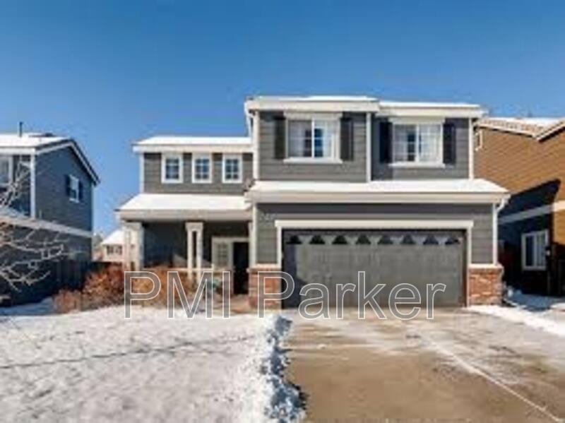 Aurora House: 7311 S Mobile St