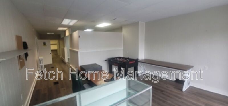 York House: 50 Carlisle Avenue