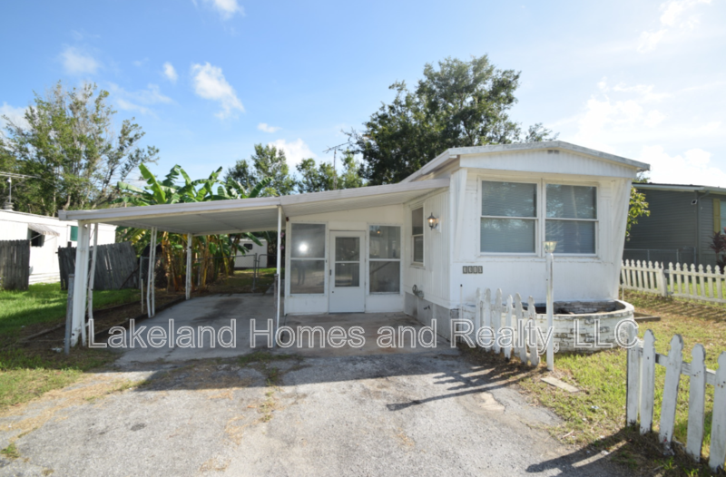 Lakeland House: 3310 Peachtree Hill Road (new)