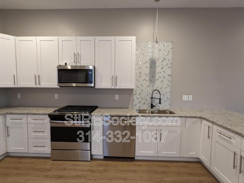 St. Louis Condo: 2206 Blendon Pl.