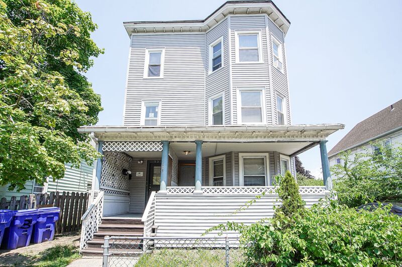 Springfield Condo: 529-531 Armory Street