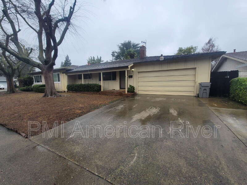 Sacramento House: 6349 Seastone Way