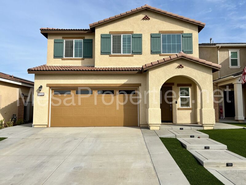 Jurupa Valley House: 6316 Candleberry Cove