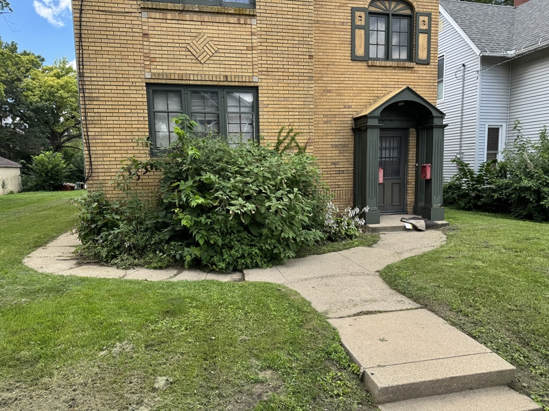 Rockford Condo: 907 15th Street -2