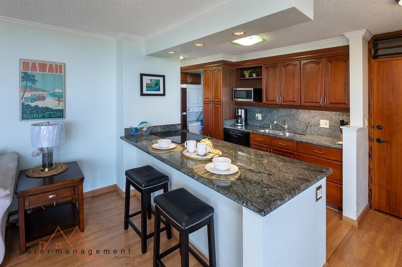 Honolulu Condo: 2600 Pualani Way