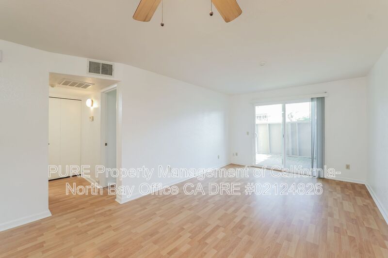 Rohnert Park Condo: 7759 Camino Colegio