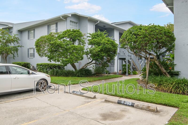 Tampa Condo: 4928 W Gandy Blvd