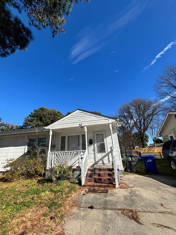 Portsmouth House: 35 Radford St