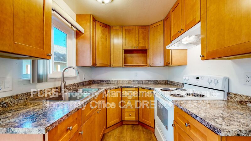 Santa Rosa House: 3929 Princeton Drive