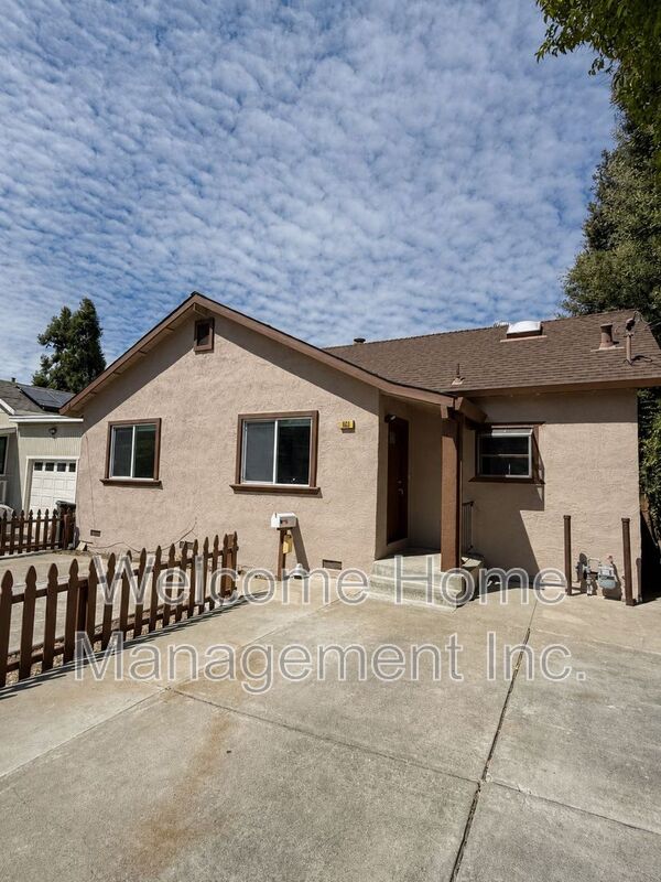Martinez House: 663 F Street