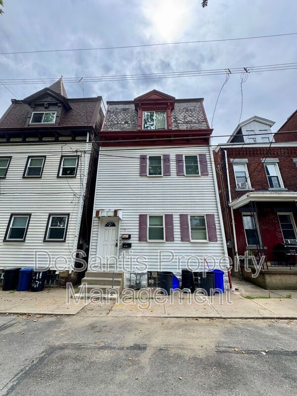 Pittsburgh Condo: 1509 Hatteras Street