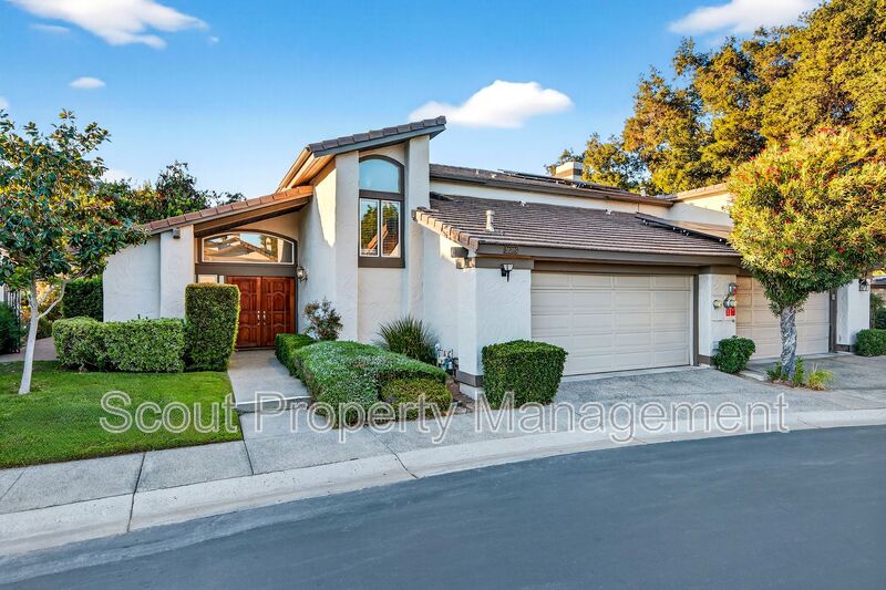 Murrieta Townhome: 38285 Oaktree Loop