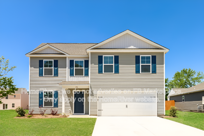 Camden House: 146 Carriagebrook Cir