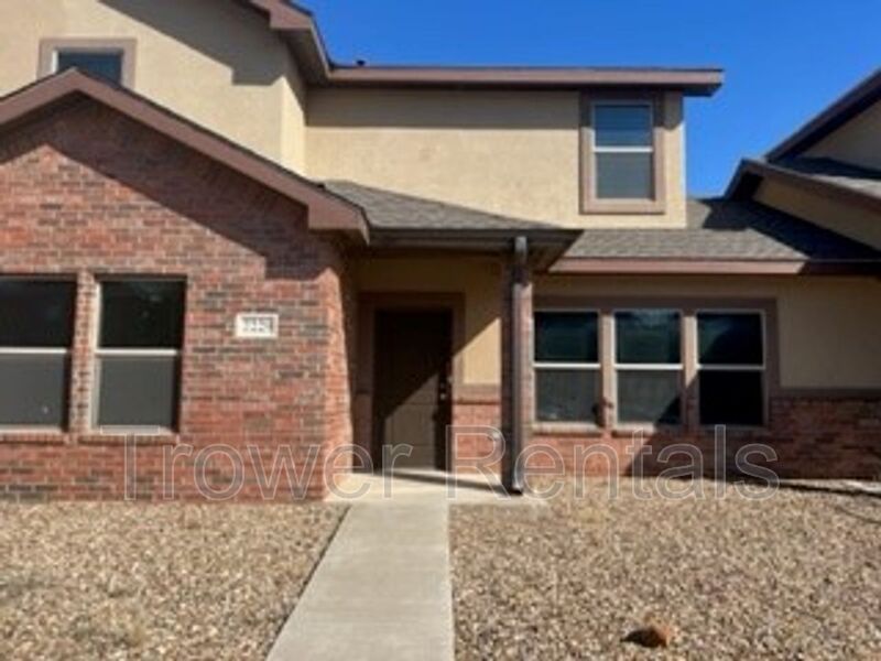 Odessa Townhome: 7229 Barksdale