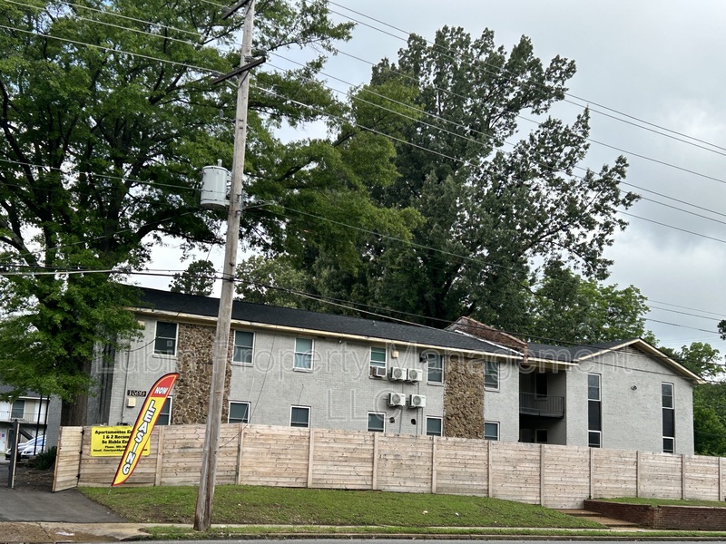 Memphis Condo: 1699 Pendleton St