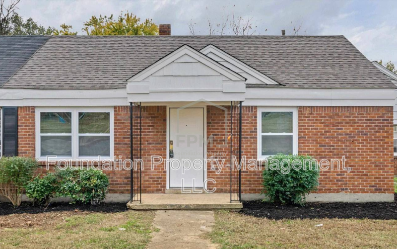 Memphis House: 3025 Gulf Avenue