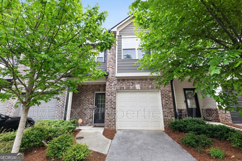 Atlanta Townhome: 3122 Meadowstone Ln