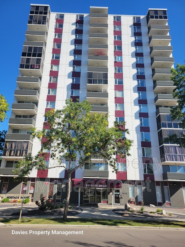 Edmonton Condo: 8315 105 Street NW