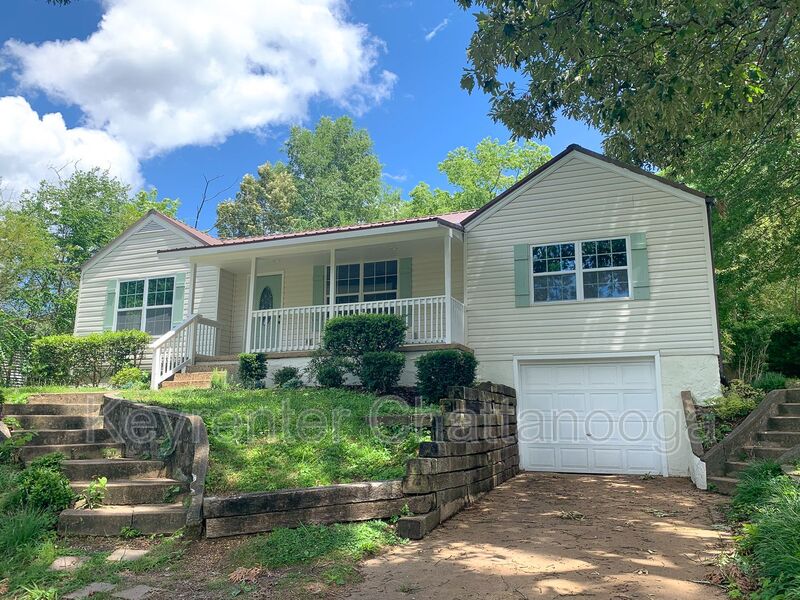 Request a Viewing for 1236 Reeves Ave. Tenant Turner