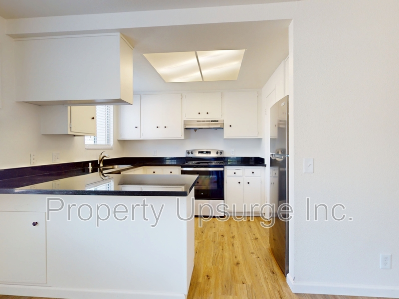 Oroville Condo: 1625 Robinson Street - A