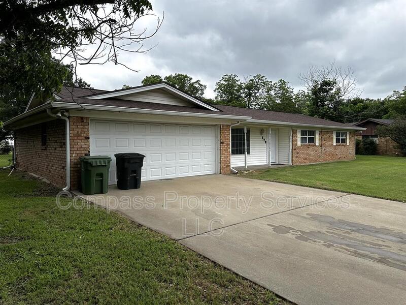 Woodway House: 179 Weldon Dr