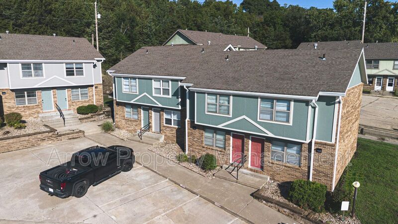 Junction City Condo: 1338 South Jackson Street