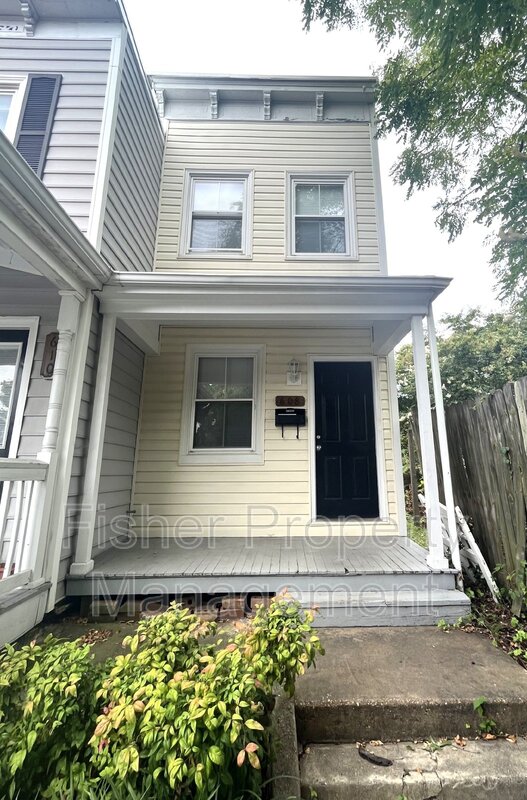 Richmond House: 608 Albemarle St