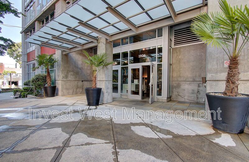 Portland House: 1926 W Burnside Street