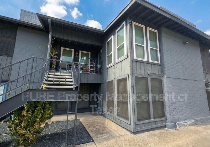 Austin Condo: 909 Reinli Street