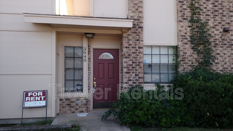 Odessa Townhome: 3940 Scot