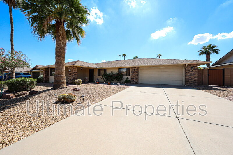 Sun City West House: 13107 West Lyric Drive