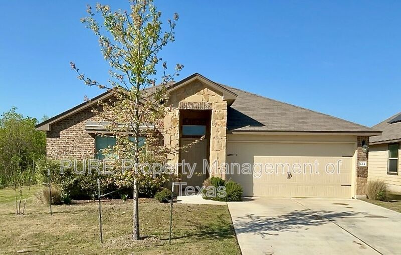 Taylor House: 124 Marcel Court