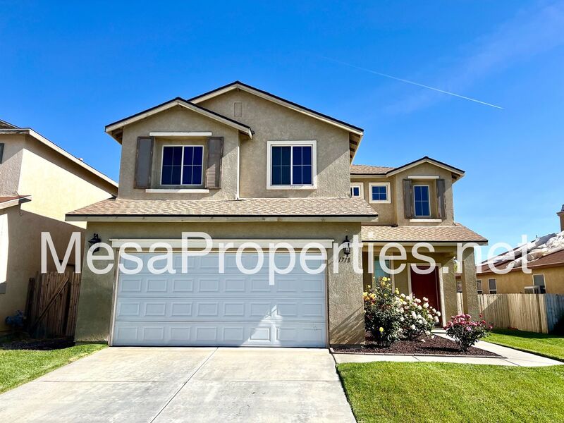 Victorville House: 11718 Pepperwood St.
