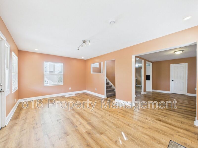 Kansas City House: 3803 Bellefontaine Ave