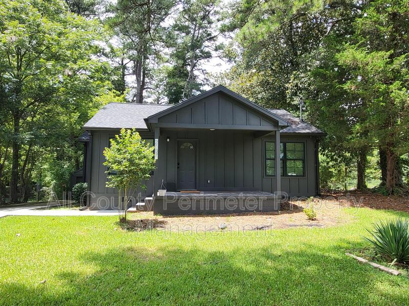 East Point House: 2107 Pinehurst Drive