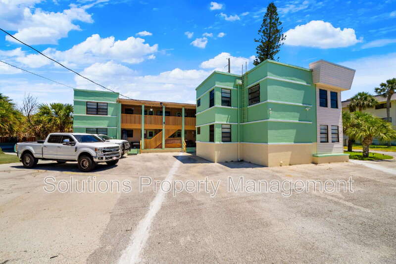 Cocoa Beach Condo: 1630 S Atlantic Ave