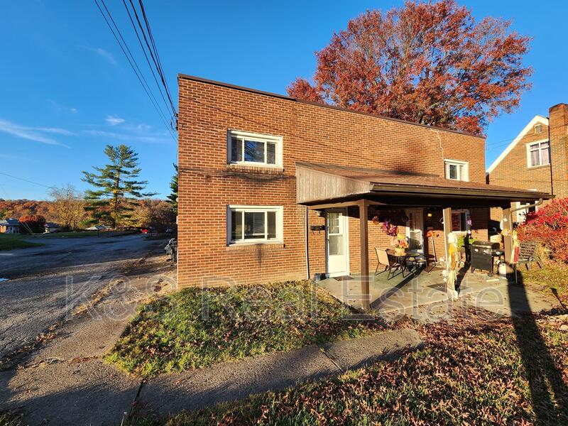 Request a Viewing for 1114 Schweitzer Road 2 Tenant Turner