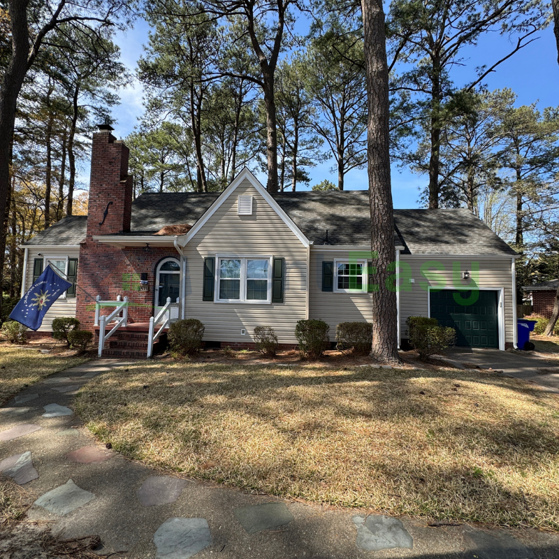 Norfolk House: 8533 Circle Drive