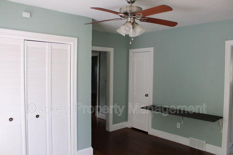 Spacious 4-Bedroom Home with Pool! "ASK ABOUT OUR ZERO-DEPOSIT OPTION" - Photo 5