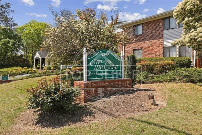 2 Bedroom Rental – 4266 Roswell Road Northeast - 1 Apt K2, Atlanta, GA