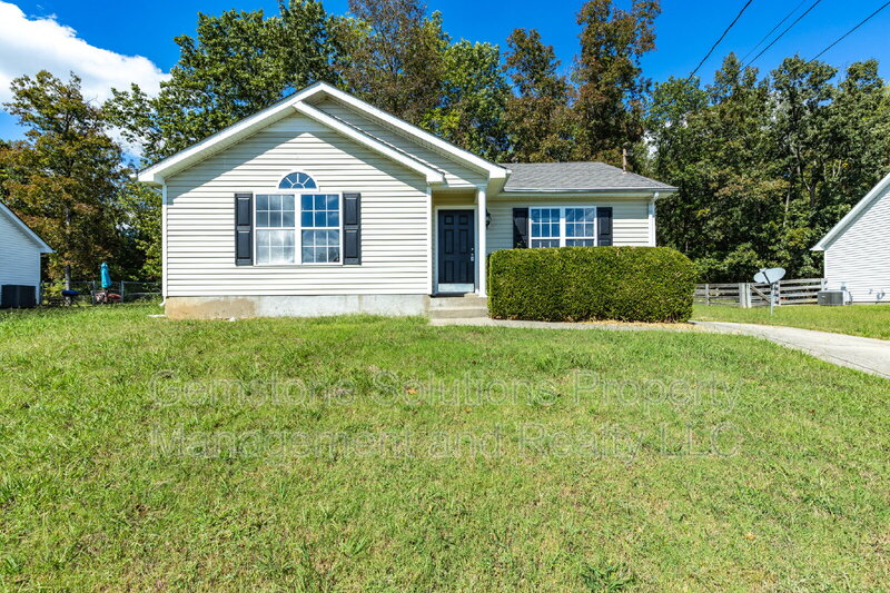 Smyrna House: 1013 Sky Valley Trail