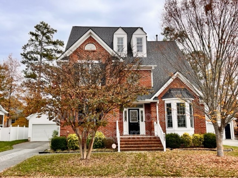 Morrisville House: 121 Orianna Dr